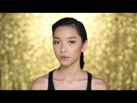 Lakme Absolute Reinvent Moonlit highlighter