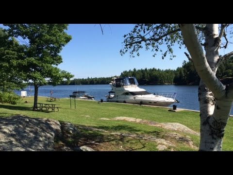 Boating To Swift Rapids Lock Abaord Boogaboo