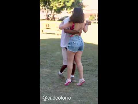 DANÇANDO FORRÓ ROOTS PESADO COM KALEB E RENATA EM ITAÚNAS