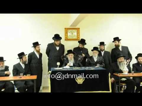 Seret Visnitz Rebbe @ Opening Of New Yeshiva Building 5772