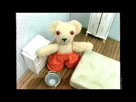 1-8 | Old Bear Stories - The Rainy Day