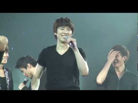 190212 SS4 Singapore Super Junior Evil Maknae in action - Kyuhyun Shouts for Yesung to get wet