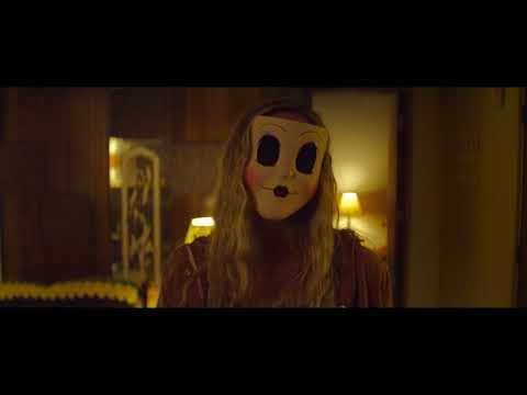 The Strangers: Prey at Night (Clip 'Hello')