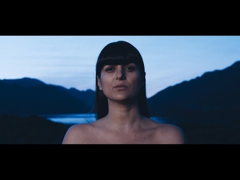 Mariana Päraway Ft. Loli Molina - Verne y el faro