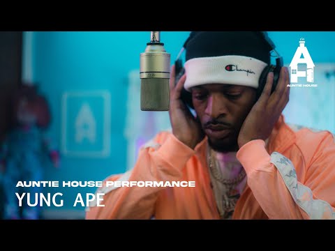 Yung Ape - Intro | Official Auntie House Performance 👵🏾🏡