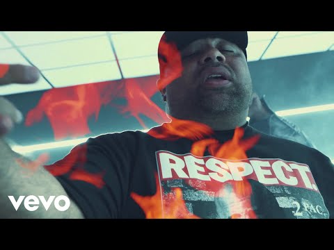 Mr. Jet Black, Cuzzin D - Wiggle Out The Way (Official Video) ft. Stevie Joe, Vitani