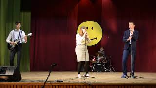 &quot;Groovy boys&quot; ir Agota