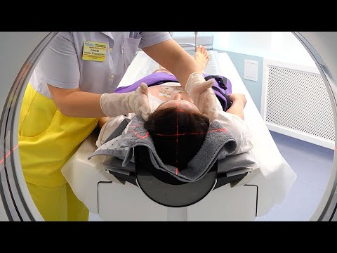 Новый рентгеновский компьютерный томограф установили в Гомельской областной больнице видео