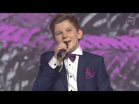 Gustas Venckus (14 years) ''Love someone'' Šlagerių festivalis 2019