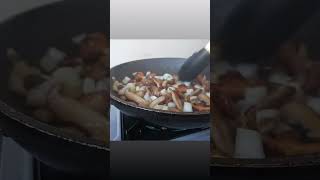 Easy Dinner Recipe: Mushrooms &amp; Asparagus #vegan #meatless #dinner #easyrecipes #dinner