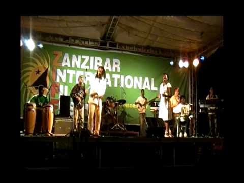 Jhikoman & AFRIKABISA BAND Live in ZIFF 2011