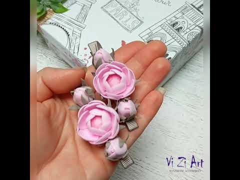 Заколки с камелиями из фоамирана