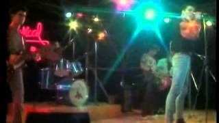 LOQUILLO Esto no es hawai