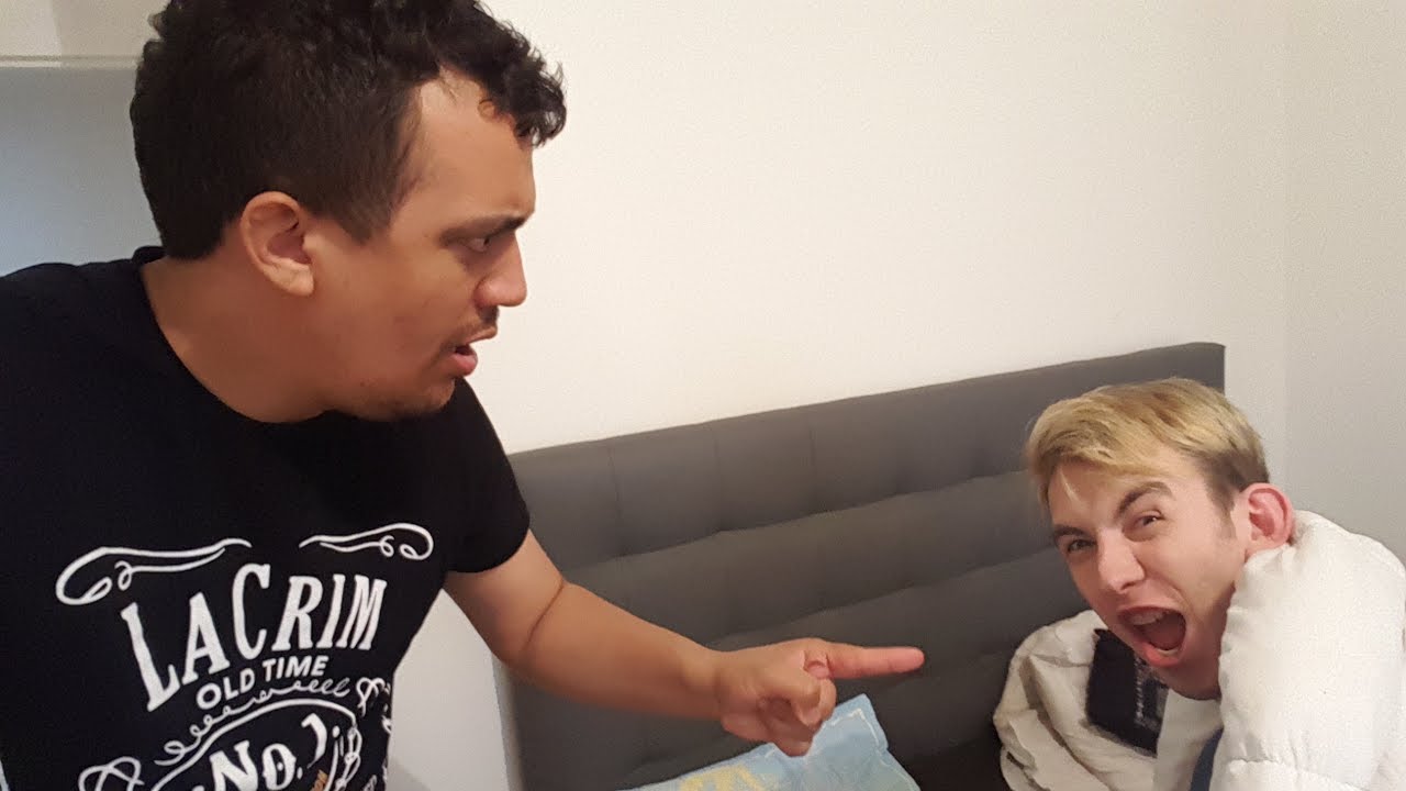 Kenny Invite Sa Copine Chez Moi Et Dorme Sur Mon Lit Thekairi78 Allo Trends