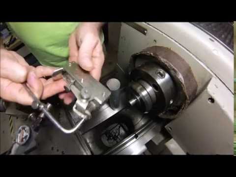 Setting lathe tools on center