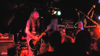 Skitsystem - Förtärd av smärta (live)