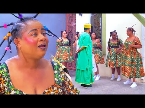 You Won't Believe How This Palace Maid Became The Prince's Bride