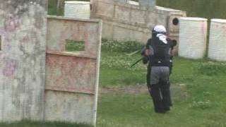 preview picture of video 'Henstedt-Ulzburg Flying Colours Paintball Hamburg'