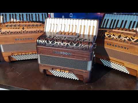 Brandoni Mod. 65 W LI stained mahagoni black Klangprobe Akkordeon/Accordion