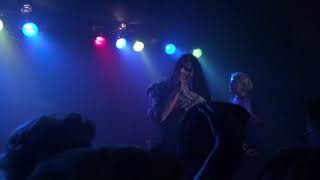 Bella Ćwir - Fashion Week (Live - Pogłos 14.10.2017)