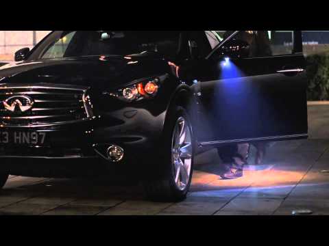 Infiniti QX70 - Welcome Lighting: A Glimpse