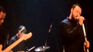 Flotation Toy Warning - Donald Pleasance (Café de la Danse, Paris - 23/10/2011)