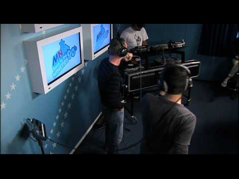 MNM goes Back To The 90's: K.I.A. ft. Sam Gooris - Zaterdag