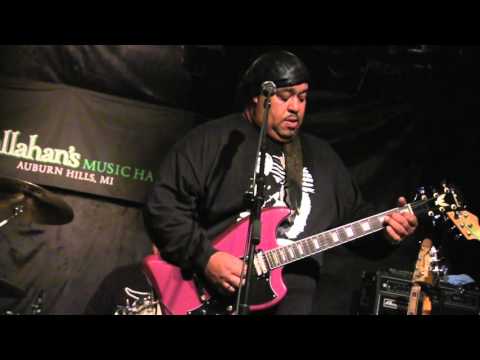 ''SOMETHING ON YOUR MIND'' - LARRY McCRAY BAND @ Callahans, Feb 2016