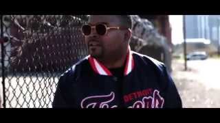 MoSS feat. Slum Village "Boombastic"