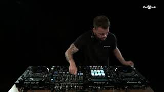Video thumbnail for Pioneer DJ DJS-1000 Standalone Sampler performance | Gear4music by Gear4music Guitars