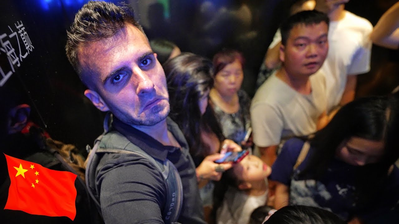 DACA ASA ARATA COMUNISMUL, VREAU SI EU! China aia moderna pe care nu ti-o arata nimeni! SHANGHAI