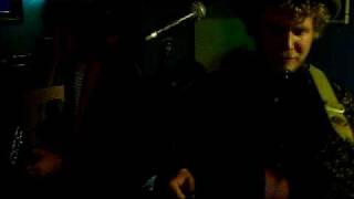 Benjamin Thomas live at Hidden Away Central 22-04-09 Video 1