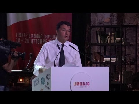 Leopolda 10, Renzi cita Aldo Moro e chiude sulle note di Tommaso Paradiso: "Non avere paura"