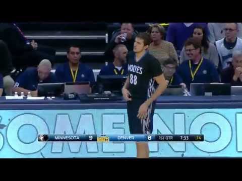 2015-10-30 NBA RS Nemanja Bjelica vs Denver