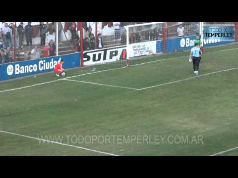 penal atajado por Crivellia Figueroa