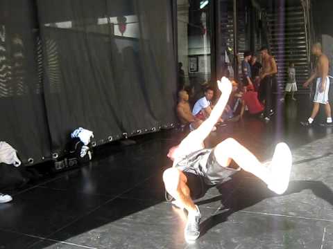Street Breakdance Training in Lyon France ‎16  ‎Juli ‎2010