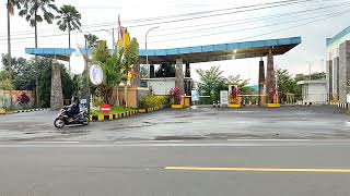 Download lagu Sore hari yang cerah, mencuci kendaraan motor dengan steam di pinggir jalan raya Kuningan-Cirebon mp3 Download lagu Sore hari yang cerah, mencuci kendaraan motor dengan steam di pinggir jalan raya Kuningan-Cirebon mp3