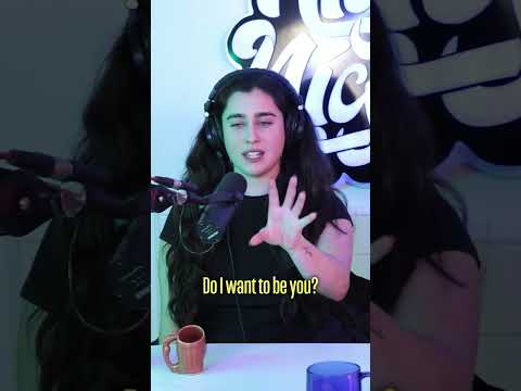 Lauren Jauregui's Dilemma when she sees a Hot Girl