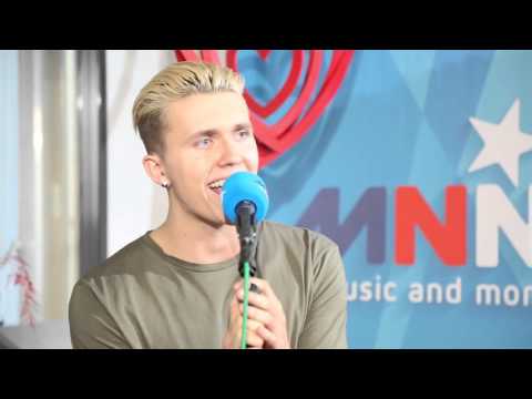 MNM: Ian Thomas - Too Good To Be True (live)