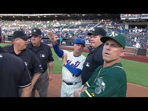 Melvin, Collins talk ground rules with umps