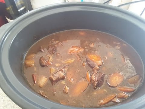 Beef Chuck Steak Stew in Slow Cooker