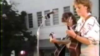 Early Indigo Girls, Decatur On The Square 05-09-1987 Part 07/14