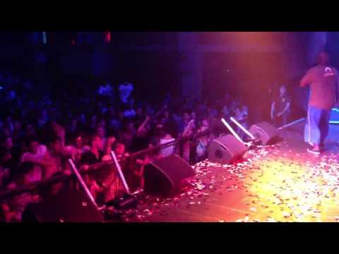 DjHype plays GET LUCKY ViP remix from DaftPunk LAST TUNE