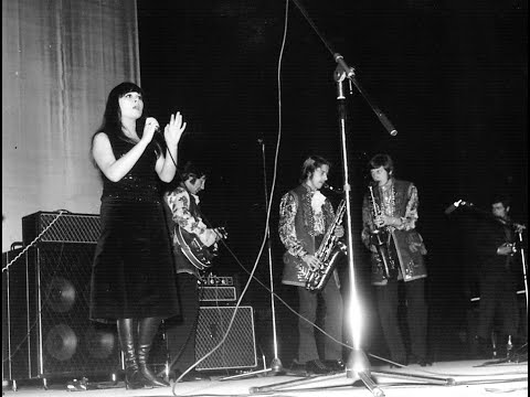 Ada Rusowicz i Niebiesko-Czarni - Komunikat  /1974/