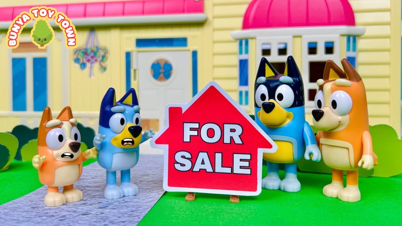 Bluey's New House | Pretend Play with Bluey Toys