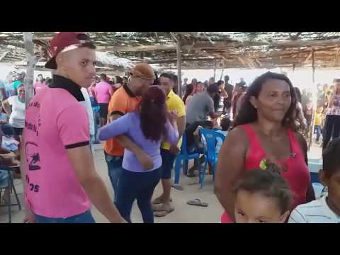 (FERNANDO) FESTA DO VAQUEIRO CHAPADA URUBU.COM A BANDA CANIVETTE