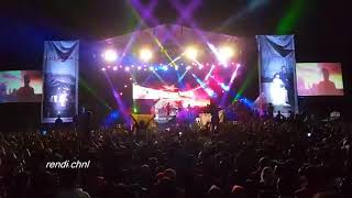 Download lagu Zaskia Gotik-Tarik Selimut-Live Sunggai Siring Samarinda Aksi pangung Heboh & Manja mp3 Download lagu Zaskia Gotik-Tarik Selimut-Live Sunggai Siring Samarinda Aksi pangung Heboh & Manja mp3