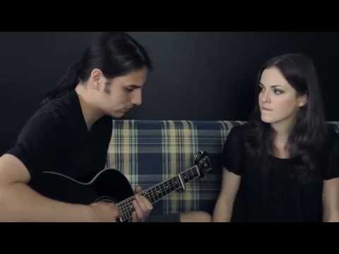 MoonSun is practising "Do I Wanna Know" by Arctic Monkeys