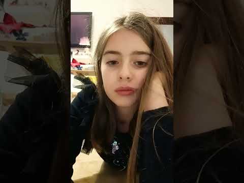 di sicuro nella mia scuola mi odiano tutti