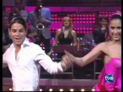 Mira quién baila ChaChaCha   Julio Iglesias Jr